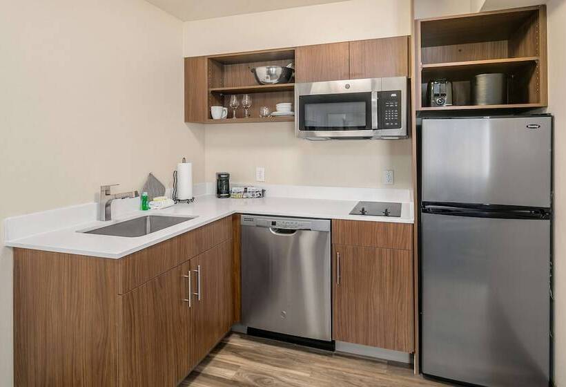 فندق Executive Residency By Best Western Navigator Inn & Suites