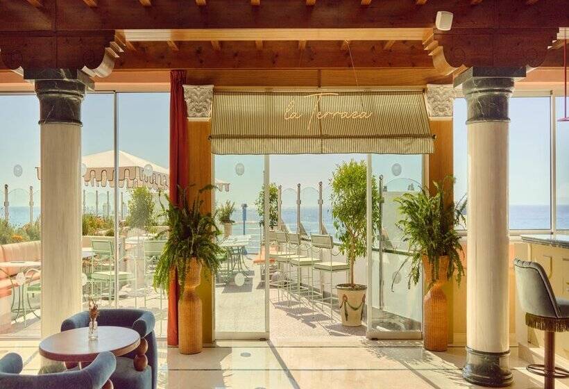 ホテル Fenix Torremolinos  Adults Only Recommended