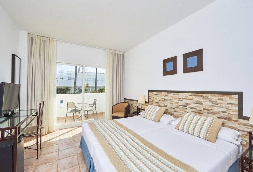 ホテル Fergus Conil Park