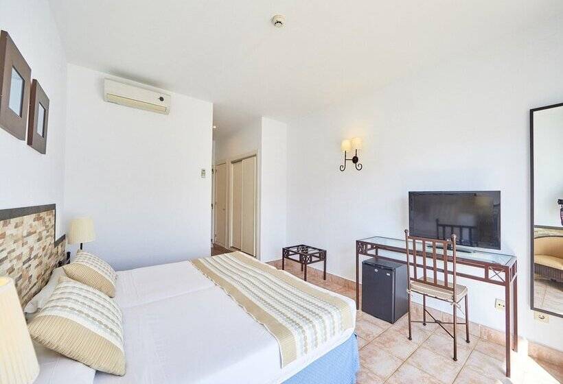 ホテル Fergus Conil Park