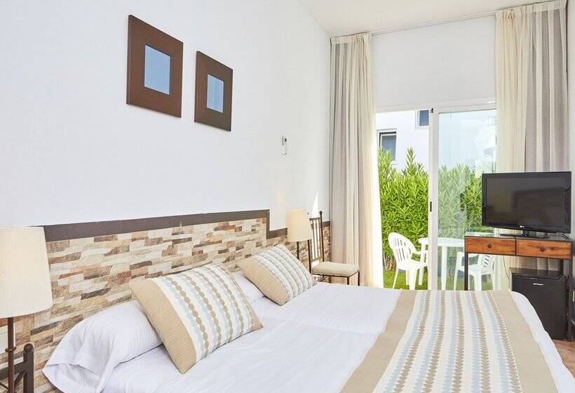 ホテル Fergus Conil Park