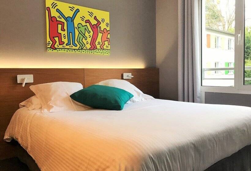 ホテル Full Colors