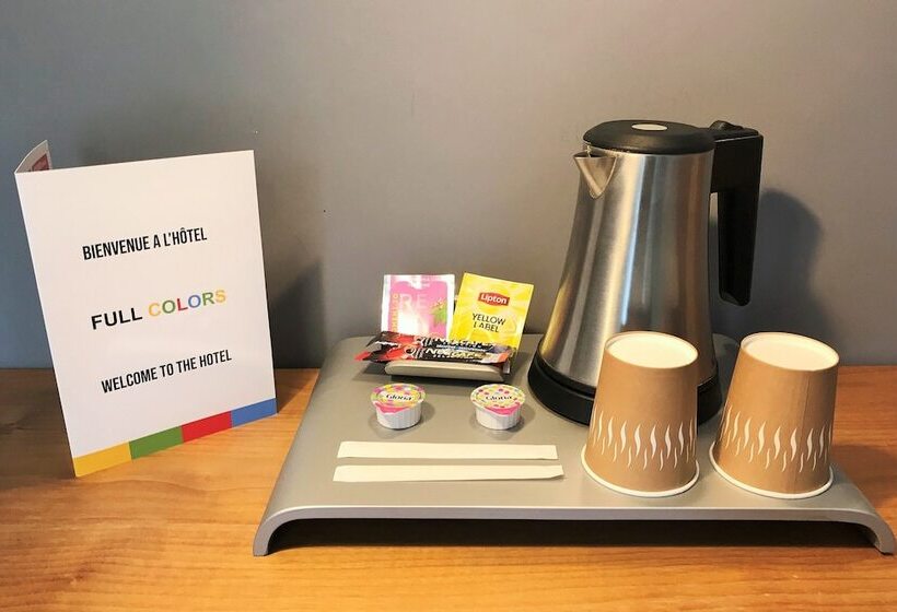 ホテル Full Colors