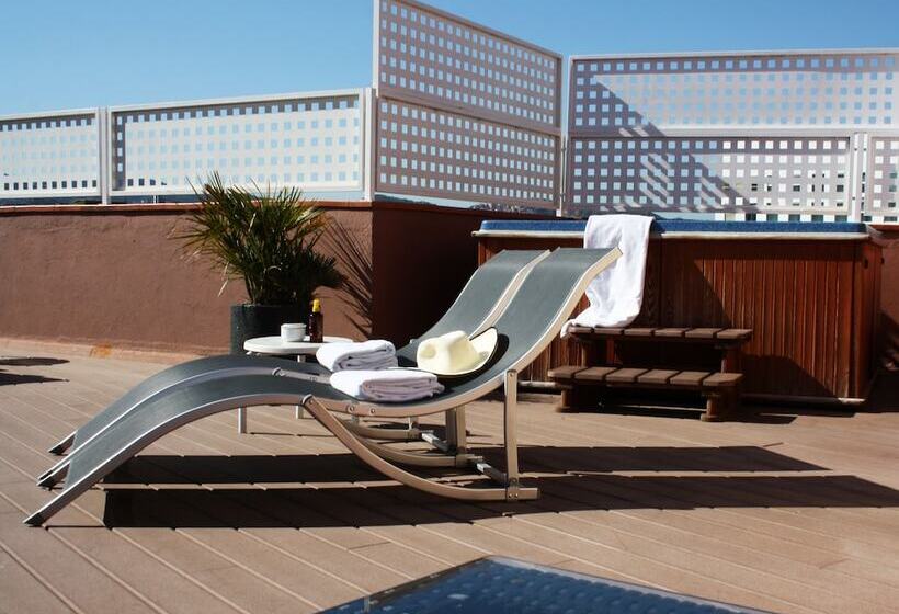 Отель Garbi Millenni