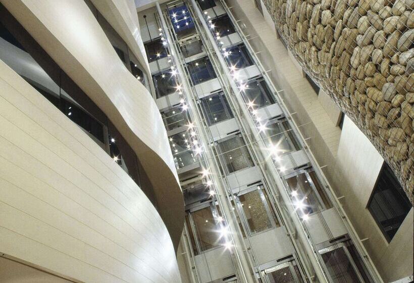 The Artist Grand Hotel Of Art