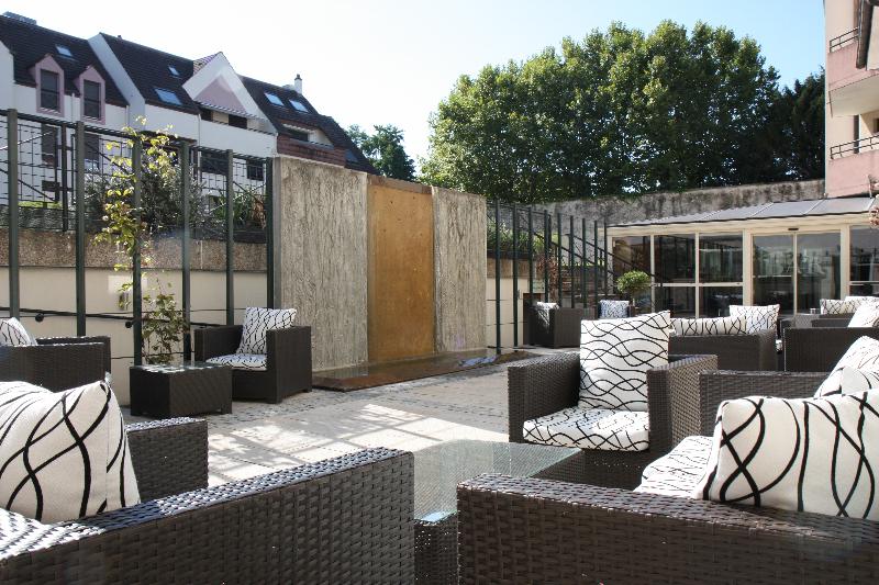 בית מלון כפרי Henry Ii Beaune Centre