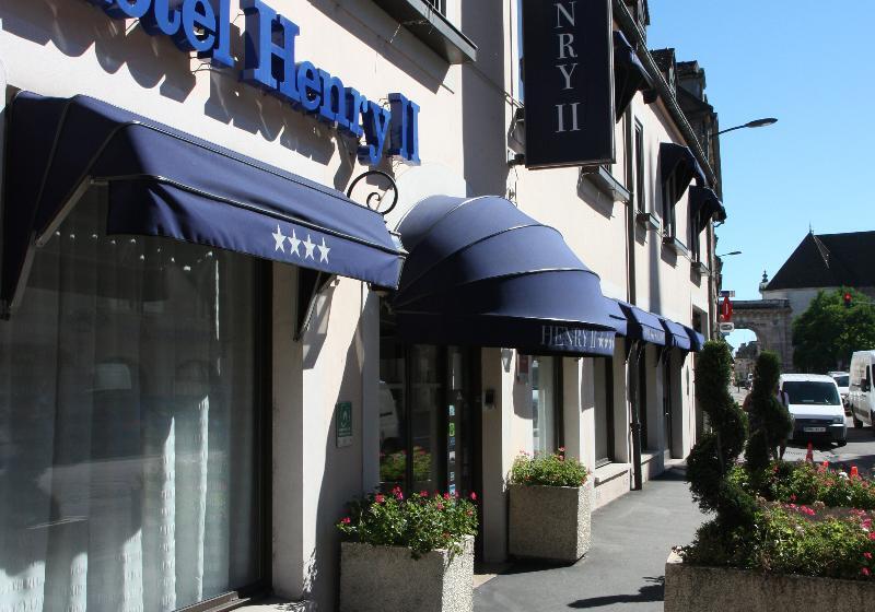 בית מלון כפרי Henry Ii Beaune Centre