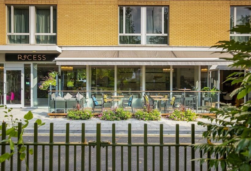 호텔 Hilton Garden Inn Bristol City Centre