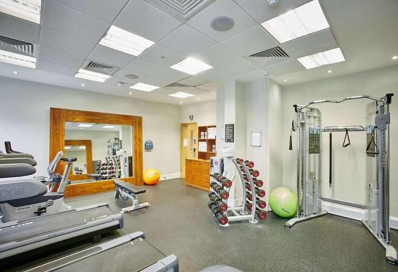 호텔 Hilton Garden Inn Bristol City Centre