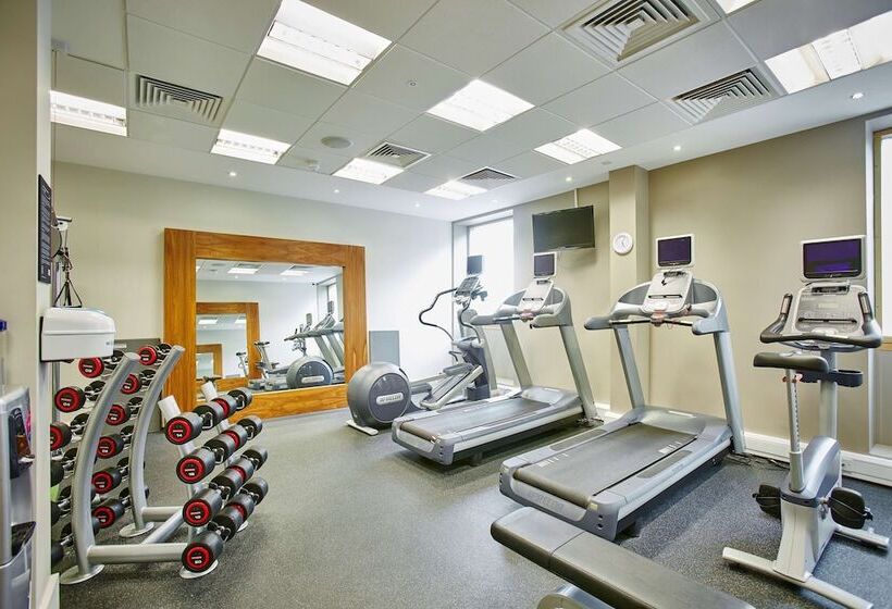 호텔 Hilton Garden Inn Bristol City Centre