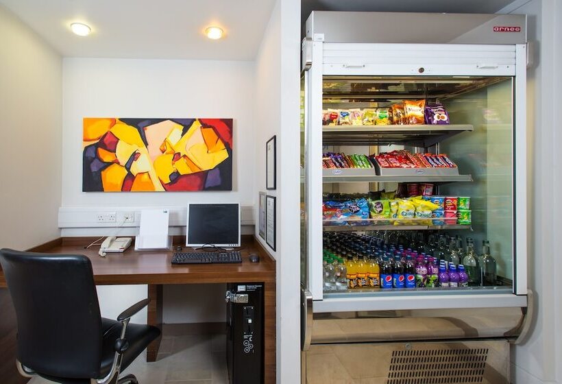 هتل Holiday Inn Express Exeter East, An Ihg