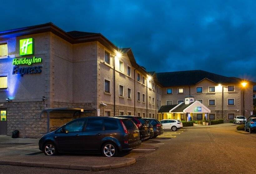 בית מלון כפרי Holiday Inn Express Inverness, An Ihg