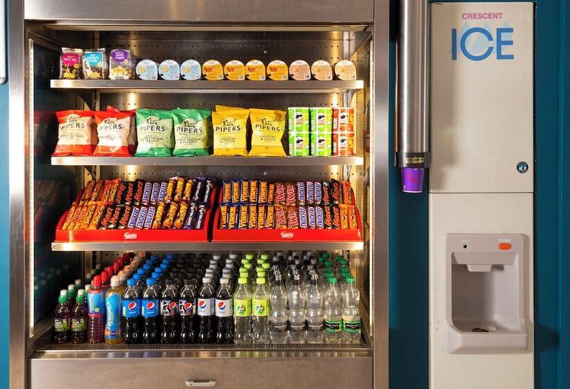 فندق Holiday Inn Express Lichfield, An Ihg