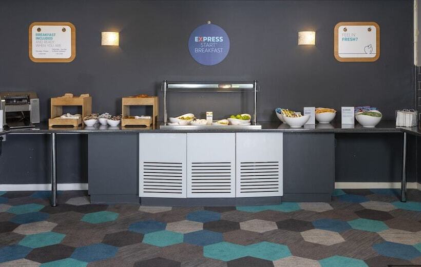 فندق Holiday Inn Express Lichfield, An Ihg