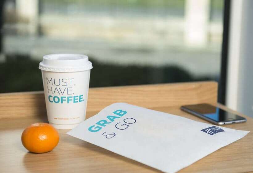 هتل Holiday Inn Express London   Wandsworth, An Ihg