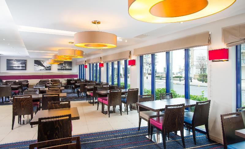 هتل Holiday Inn Express London   Wandsworth, An Ihg