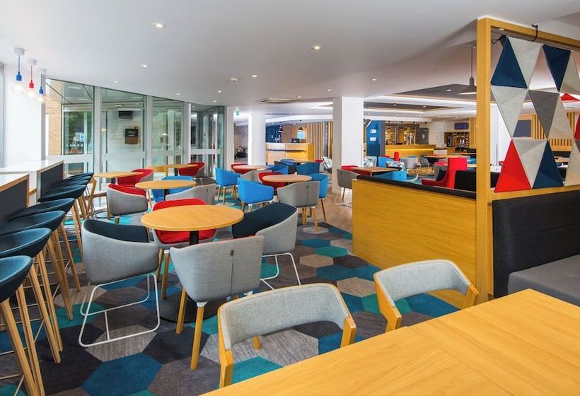 Отель Holiday Inn Express London Hammersmith, An Ihg