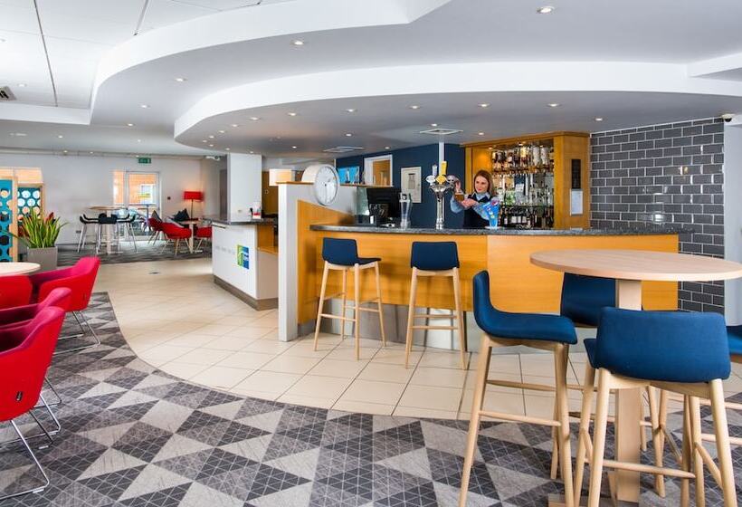 فندق Holiday Inn Express Southampton West, An Ihg