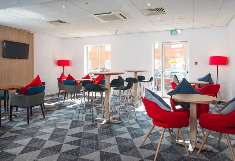 فندق Holiday Inn Express Southampton West, An Ihg