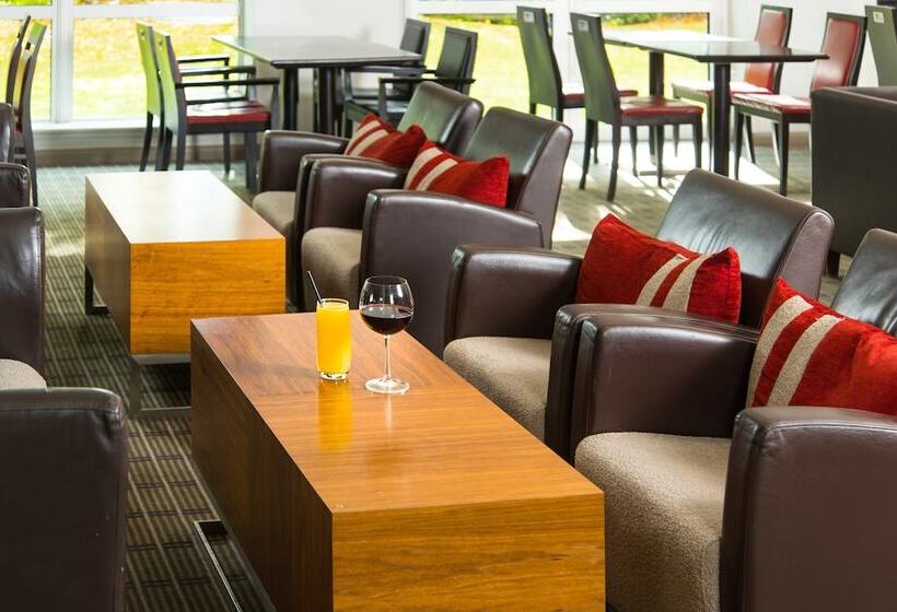 ホテル Holiday Inn Express Swindon West, An Ihg