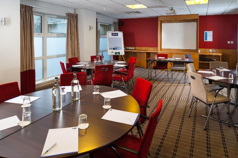 ホテル Holiday Inn Express Swindon West, An Ihg