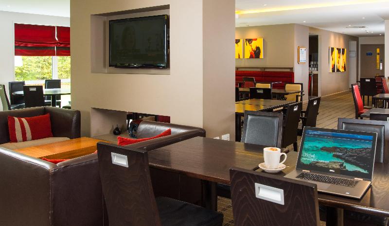 ホテル Holiday Inn Express Swindon West, An Ihg