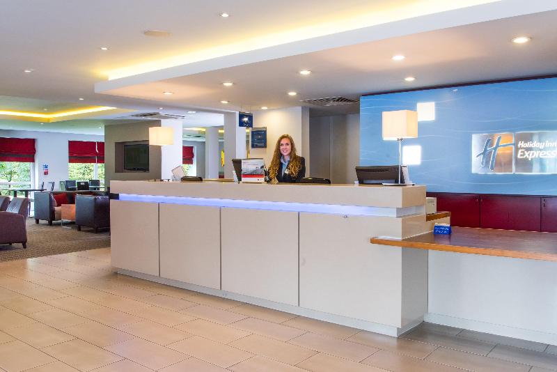ホテル Holiday Inn Express Swindon West, An Ihg