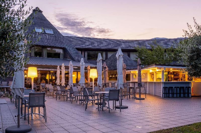 هتل Hôtel Le Cervolan