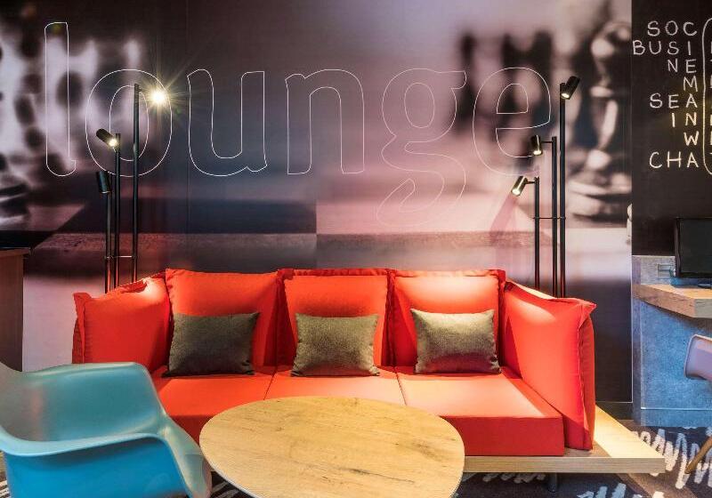 בית מלון כפרי Ibis Clichy Centre Mairie