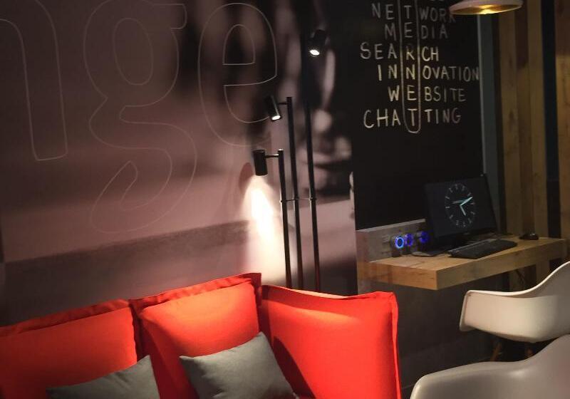 בית מלון כפרי Ibis Clichy Centre Mairie