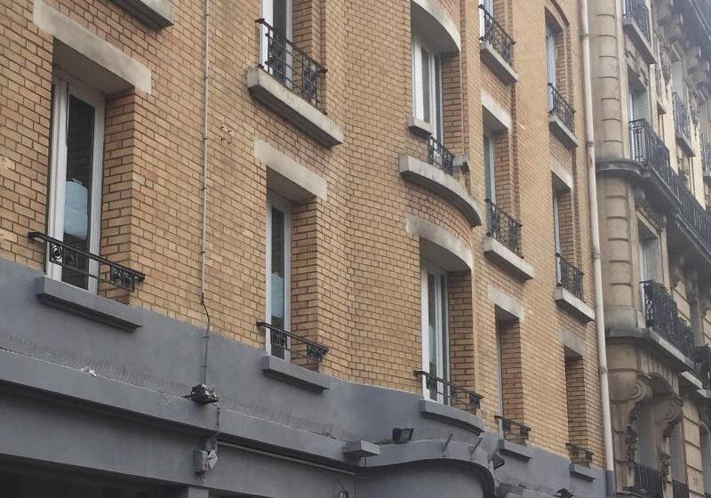 בית מלון כפרי Ibis Clichy Centre Mairie