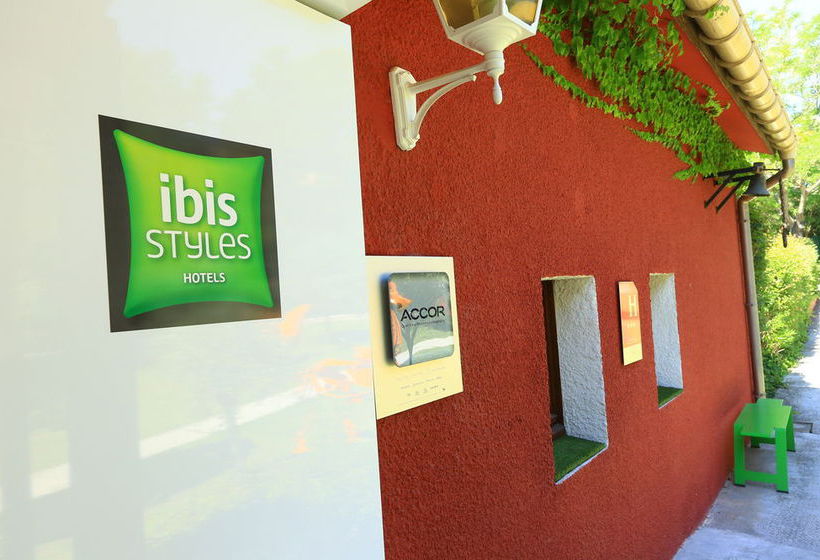 בית מלון כפרי Ibis Styles Aix En Provence Mas Des Oliviers