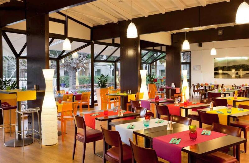 هتل Ibis Styles Avignon Sud