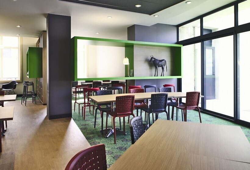 호텔 Ibis Styles Moulins Centre