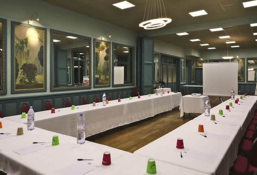 호텔 Ibis Styles Moulins Centre