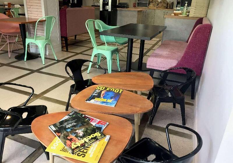 ホテル Ibis Styles Toulouse Centre Canal Du Midi