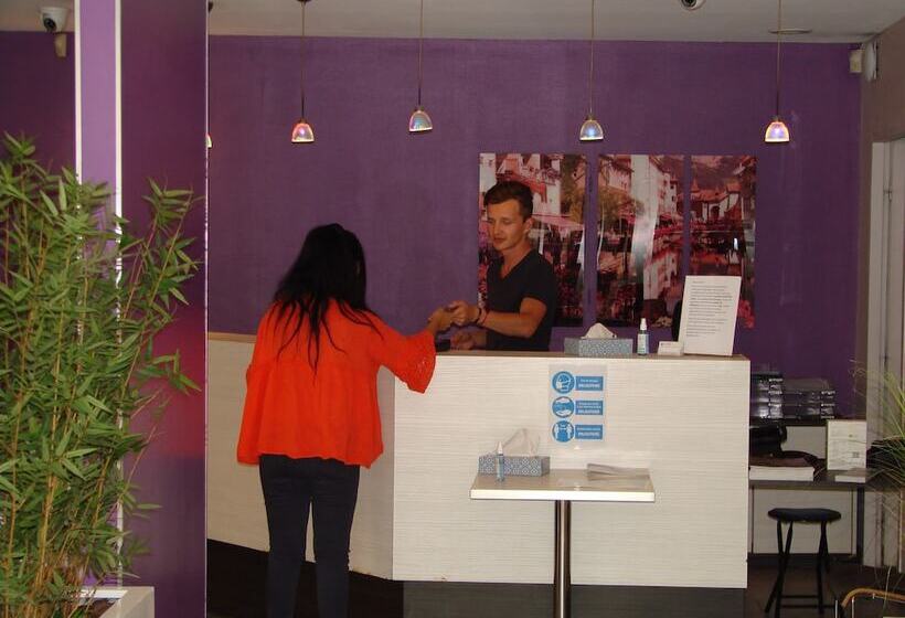 ホテル Icône Hôtel  Annecy