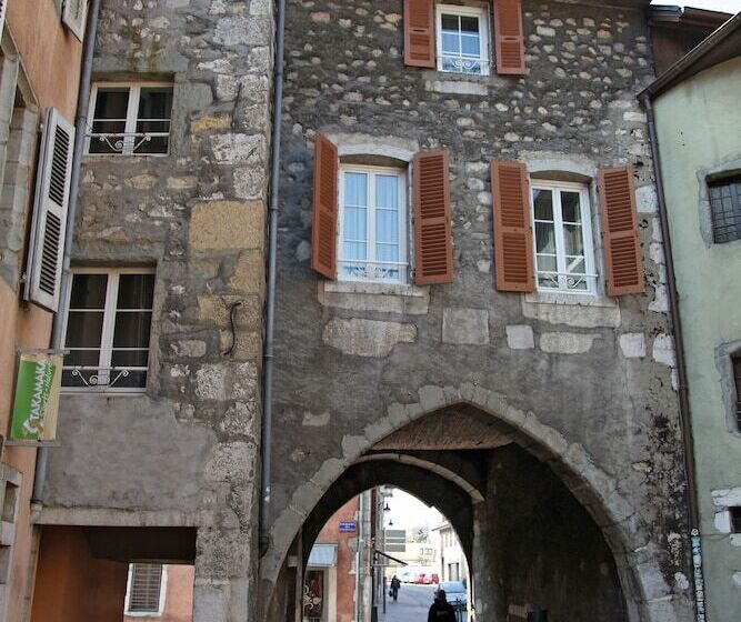 ホテル Icône Hôtel  Annecy