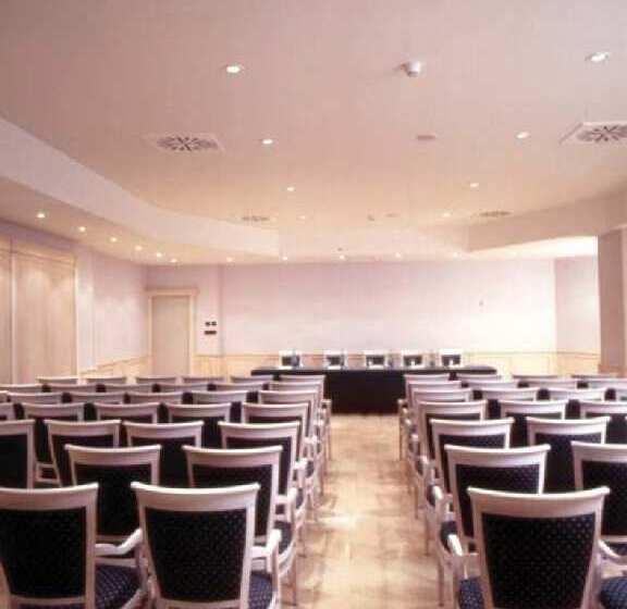 Отель Ilunion Bel Art