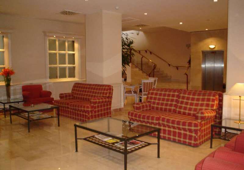 هتل Ilunion Bel Art