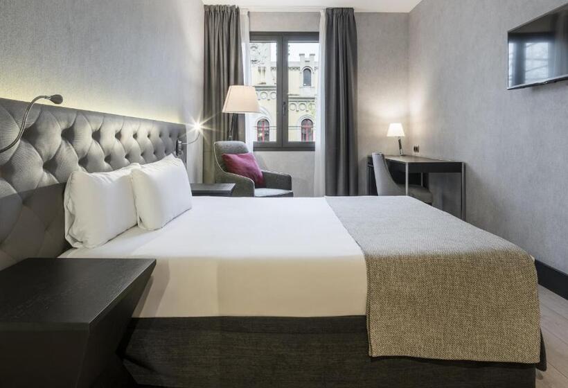 Отель Ilunion Bel Art