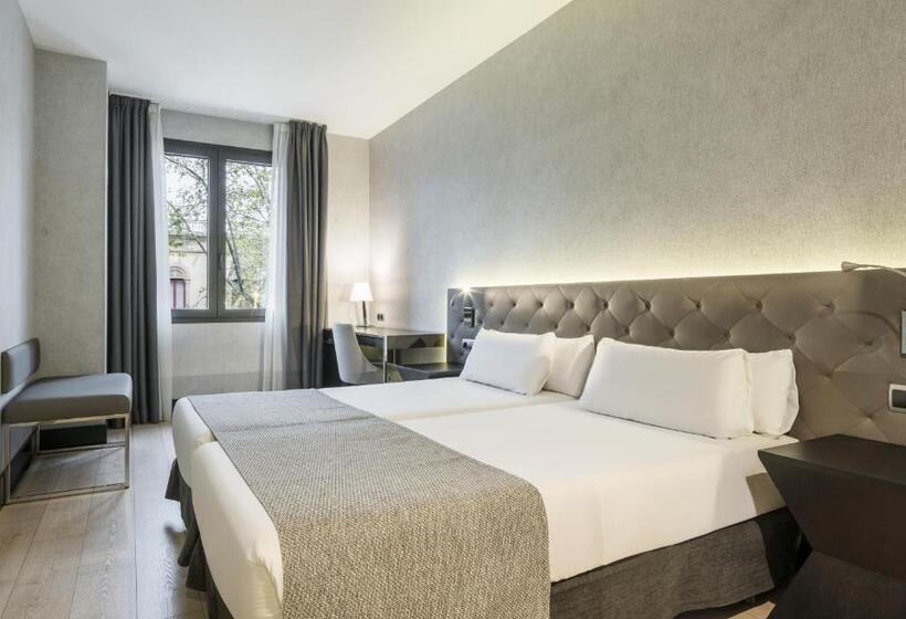 Отель Ilunion Bel Art