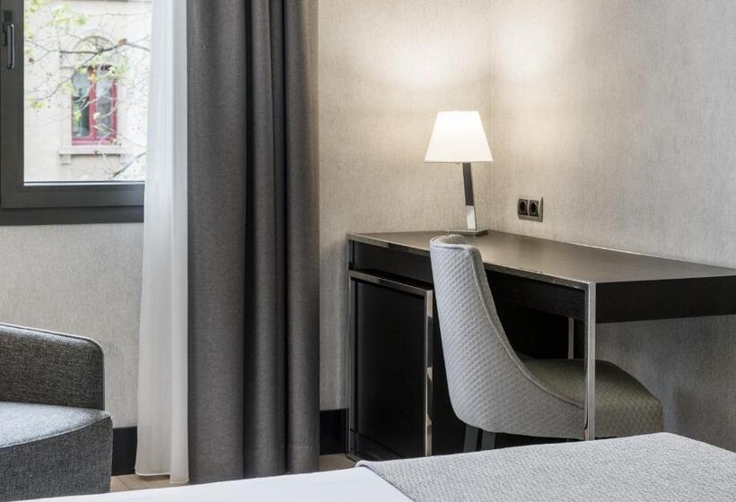 Отель Ilunion Bel Art