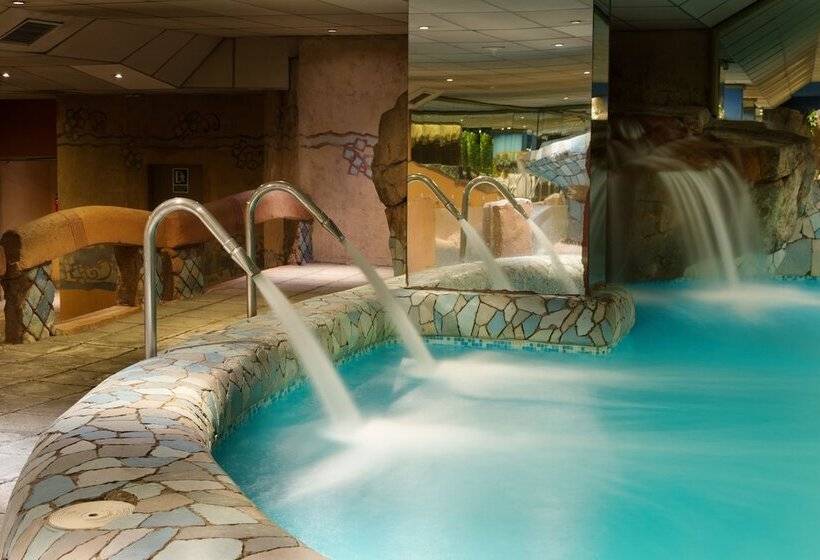 Отель Ilunion Les Corts Spa