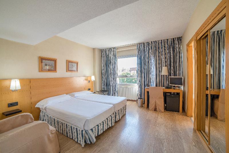 هتل Infanta Mercedes