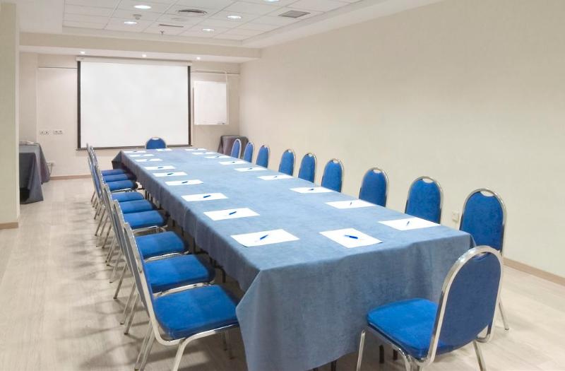 هتل Infanta Mercedes