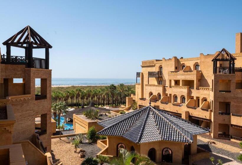 Отель Vila Gale Isla Canela