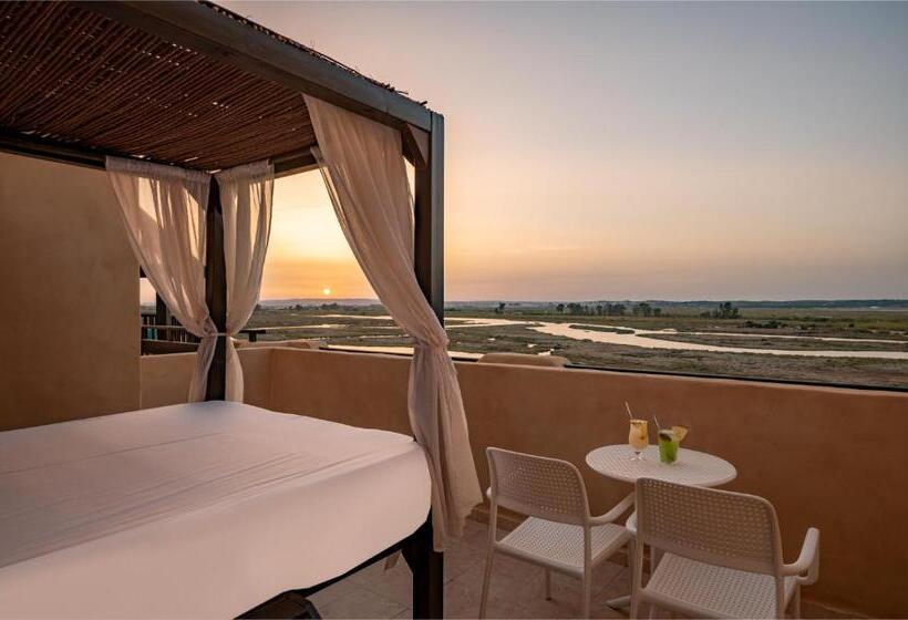 Отель Vila Gale Isla Canela