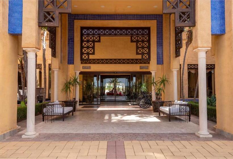 Отель Vila Gale Isla Canela