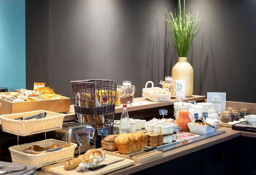 Kyriad Hotel Clermont Ferrand Centre